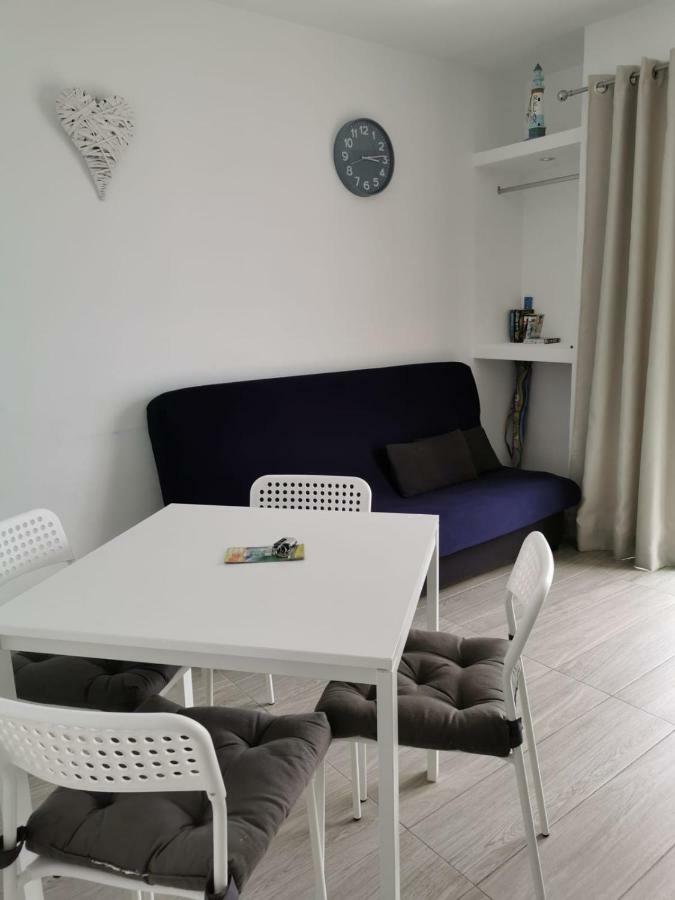 Sun And Relax Apartment คอร์ราเลโฮ ภายนอก รูปภาพ