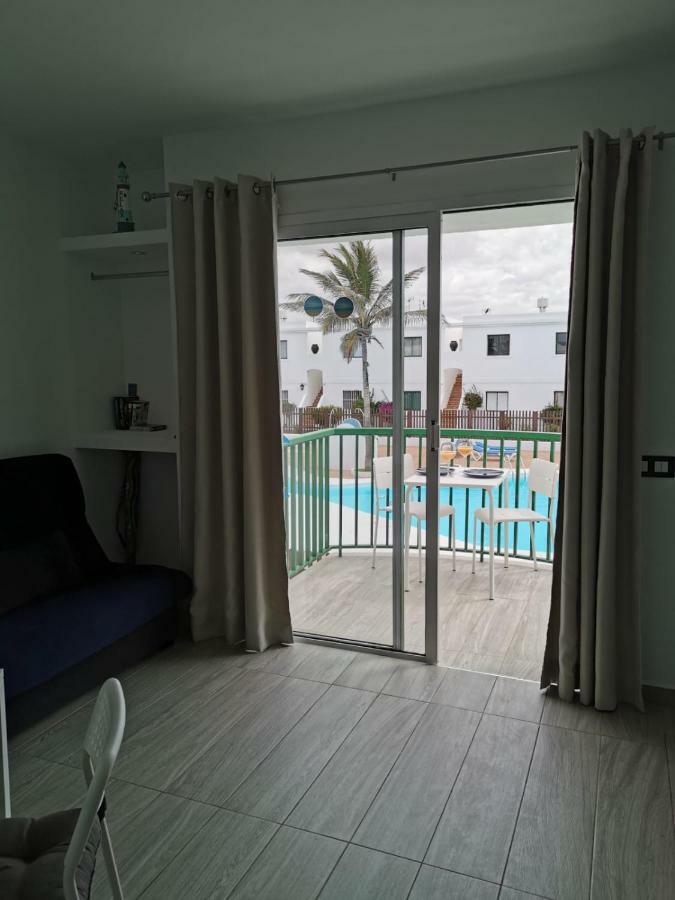 Sun And Relax Apartment คอร์ราเลโฮ ภายนอก รูปภาพ