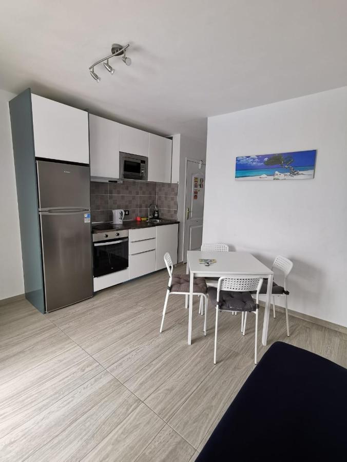 Sun And Relax Apartment คอร์ราเลโฮ ภายนอก รูปภาพ